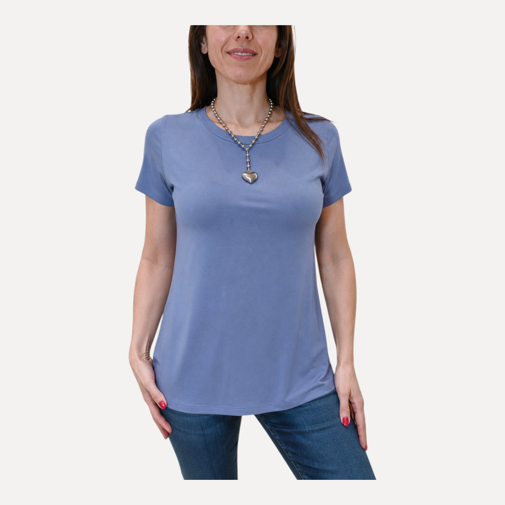 T-shirt in Bambù – Comfort Naturale e Stile Essenziale